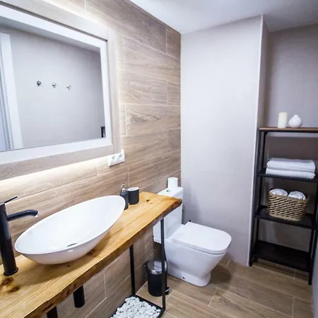 Apartament Exceptional Apartament Girona's Old Town *